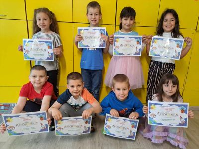 Грамоти за малките художници от група"Малката русалка"-Национален конкурс "Радост в детските очи"-2024г. 1
