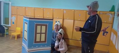 Театрализираните дейности като интерактивен метод за стимулиране на речевата активност на децата"-драматизации от  деца и родители в трета "А"-дейности по ПроектBG05SFPR001-1.003-0001 „Силен старт“-за интензивна работа с родителите 6