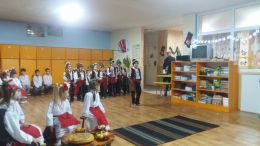 Бъдни вечер в ДГ 8 Слънце 8