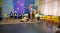 Децата от група Снежанка поздравиха своите родители с песни ,танци и стихчета - ДГ №8 Слънце - Търговище
