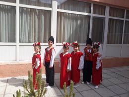 Урок по родолюбие на тема Моята Родина България 5